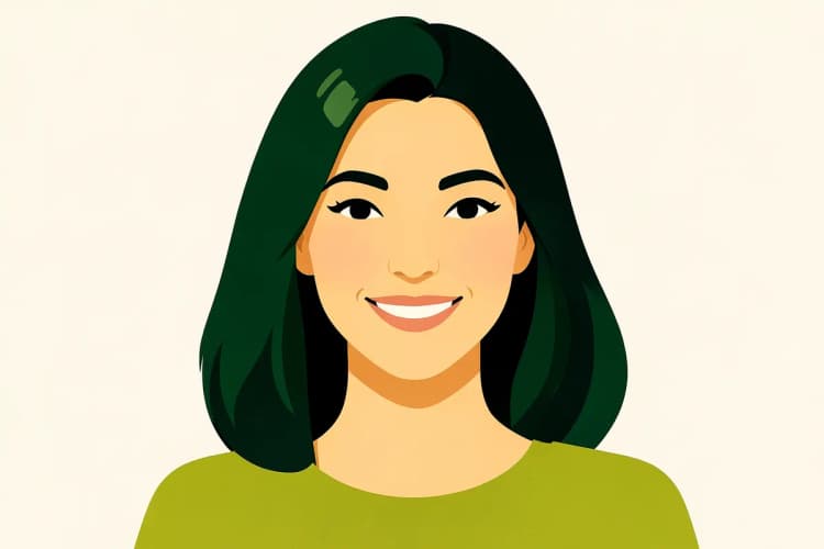 Uma mulher com cabelos brilhantes e saudáveis, sorrindo e olhando para a câmera.